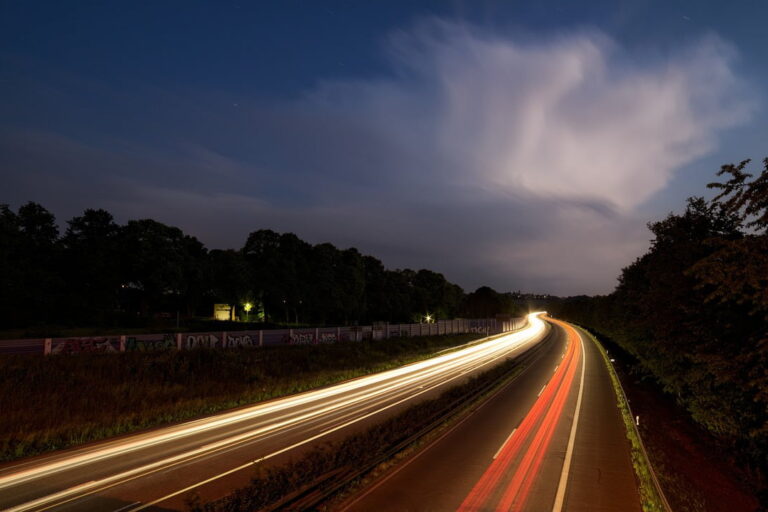 highway-2210346_1280